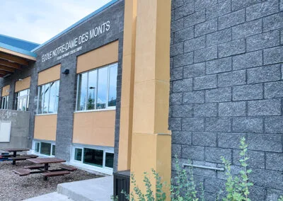 Ecole Notre Dame Des Monts. French School in Canmore.