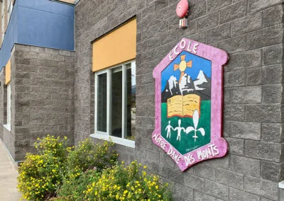 Ecole Notre Dame Des Monts. French School in Canmore.